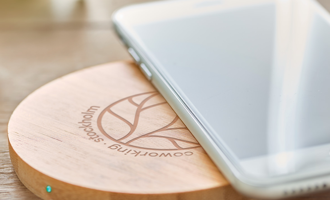 Caricatori Wireless Personalizzati: Un Modo Ecologico ed Efficace per Fare Pubblicità